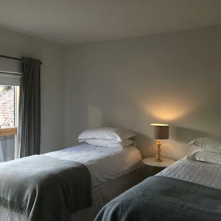 3 Summer House Mews Hébergement de vacances *